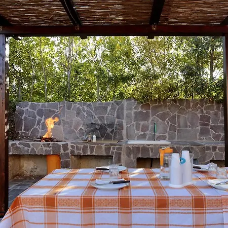 Bed & Breakfast Le Camelie Alghero